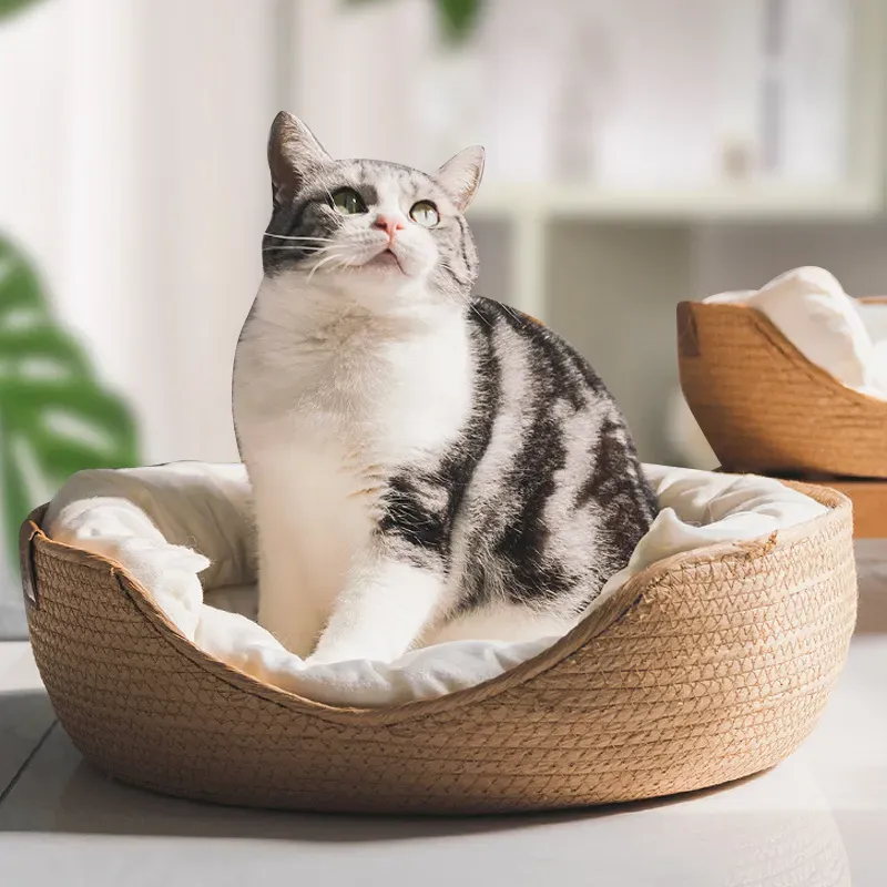 Pet Bamboo Weaving Four Season Cozy Nest Baskets 