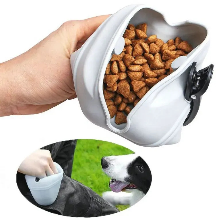 Training Portable Dog Bag Silicone Feeders